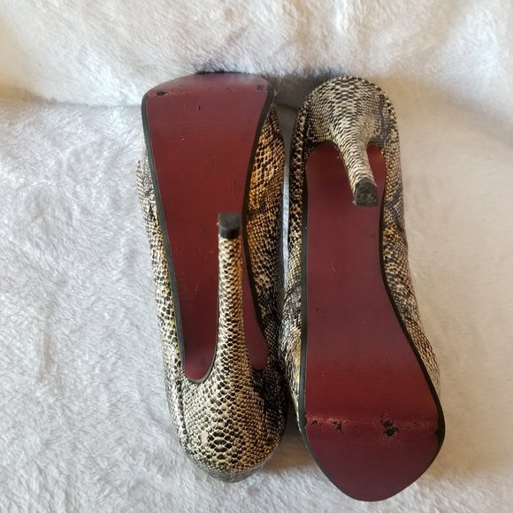❤️🛍️Club Couture Snake Embossed Platform Stiletto Heels  Size 6❤️🛍️ - Picture 10 of 15
